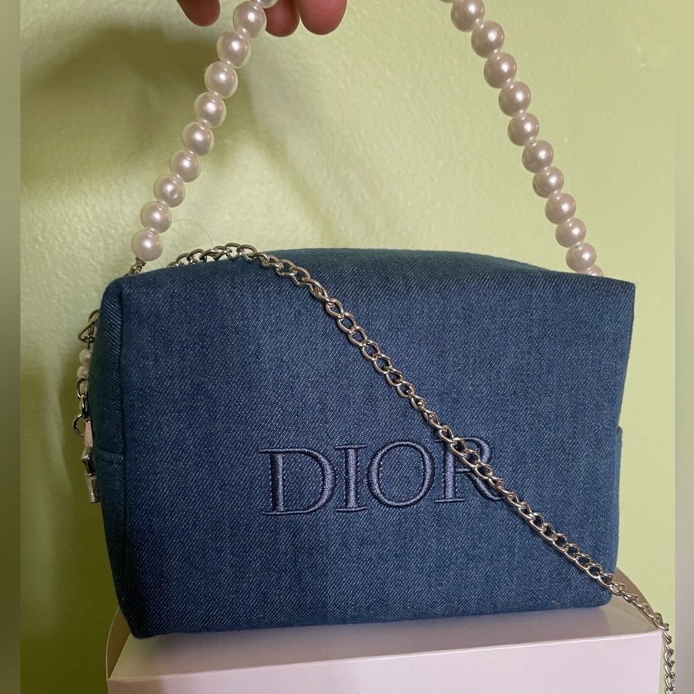 🚀 "Must-Go Fast! Open to OffersAuthentic Dior denim makeup bag